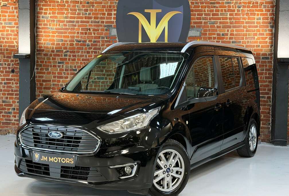 Ford 1.5 TDCi Titanium (EU6) Panodak - Camera - Trekhaak