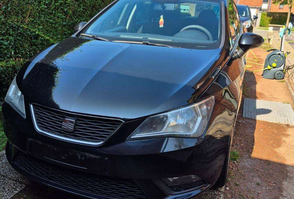 SEAT Ibiza ST 1.4i Reference