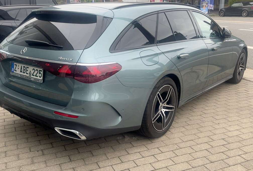 Mercedes-Benz E Break 220 d 4-Matic AMG Line