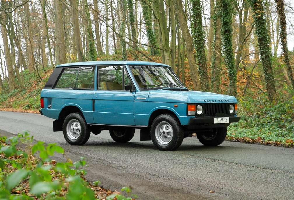 Land Rover Suffix F - Body off - Tuscan Blue