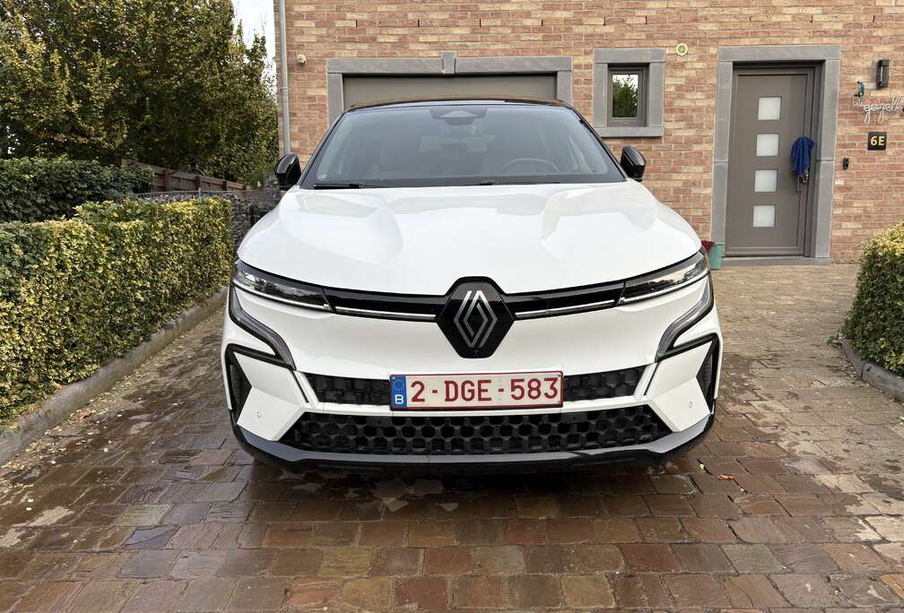 Renault e-Megane 60 kWh Techno R220 Super charge