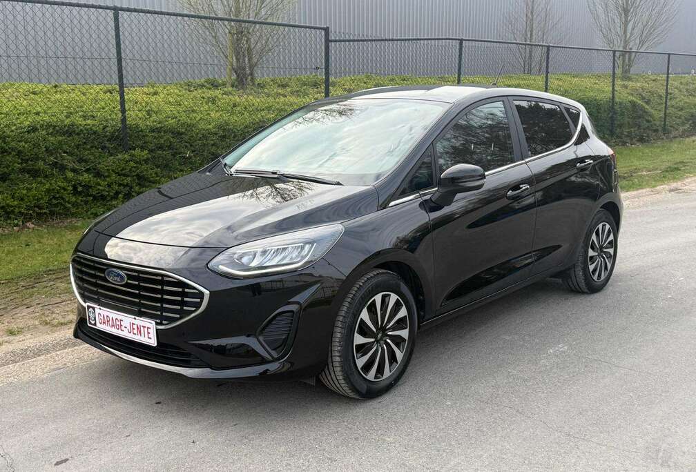 Ford Fiesta 1.0 EcoBoost MHEV Titanium X