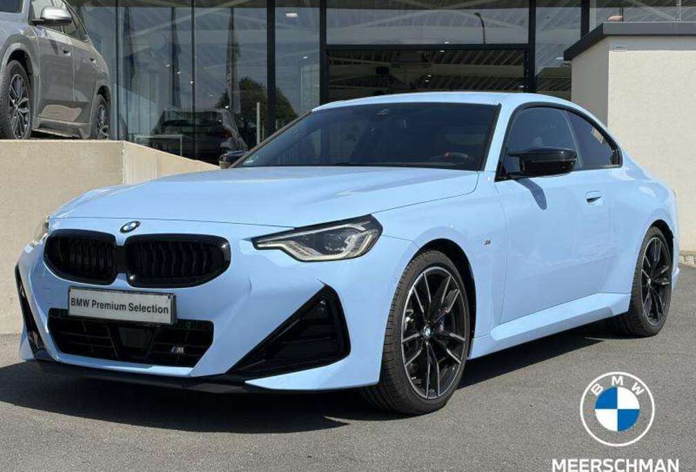BMW M240i xDrive Coupé