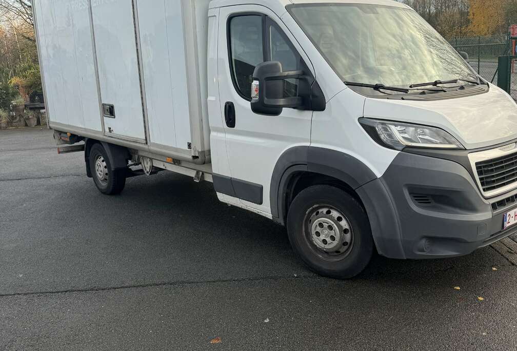 Peugeot