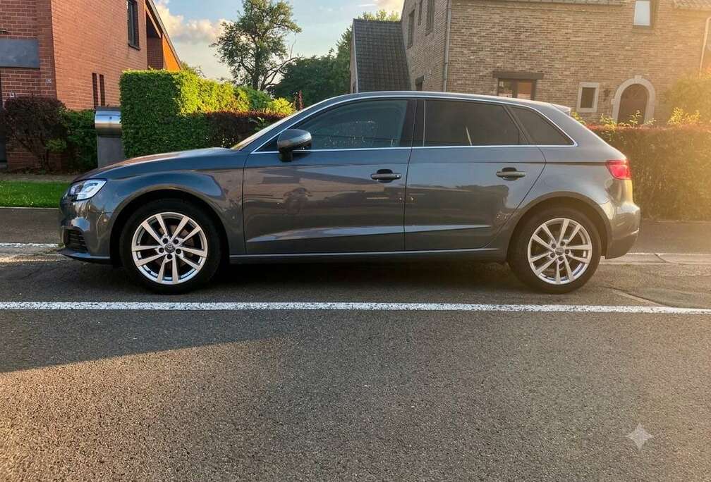 Audi A3 Sportback 30 TFSI (EU6)