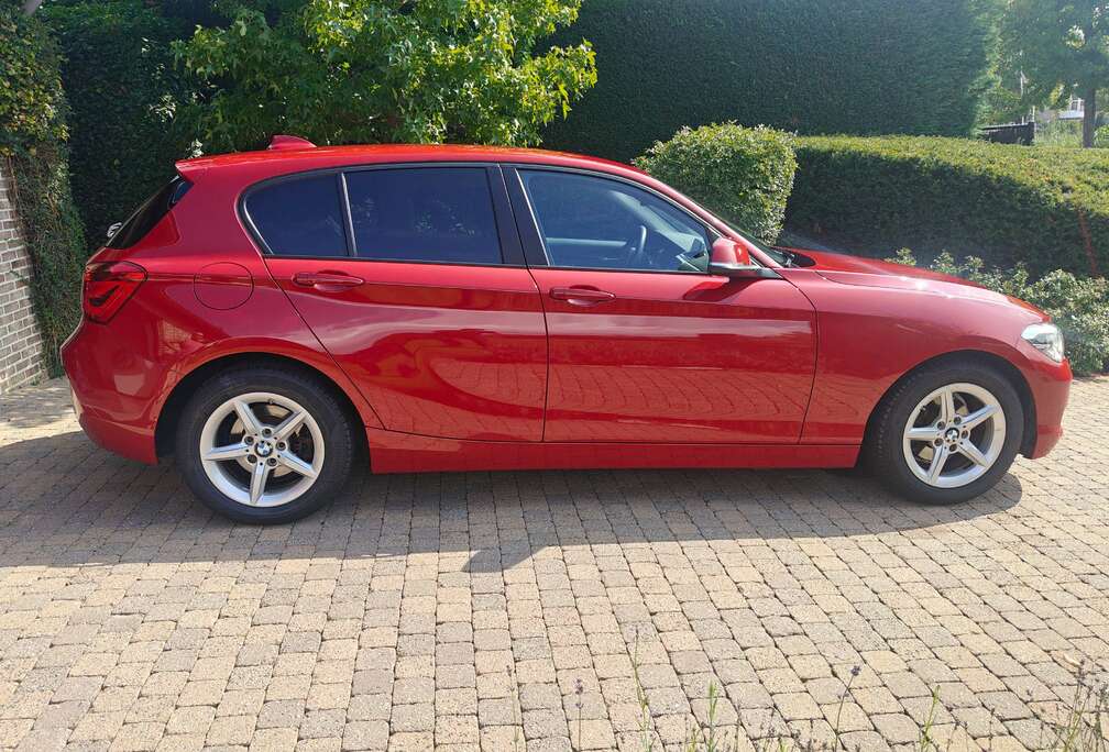 BMW 118