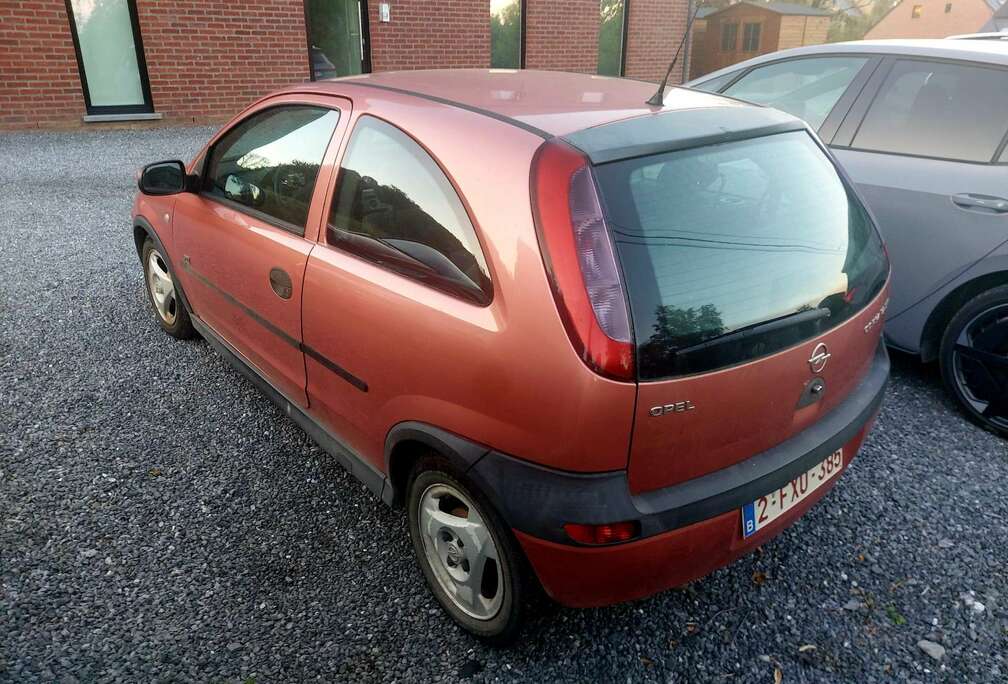 Opel 1.7 DTI 16V Sport