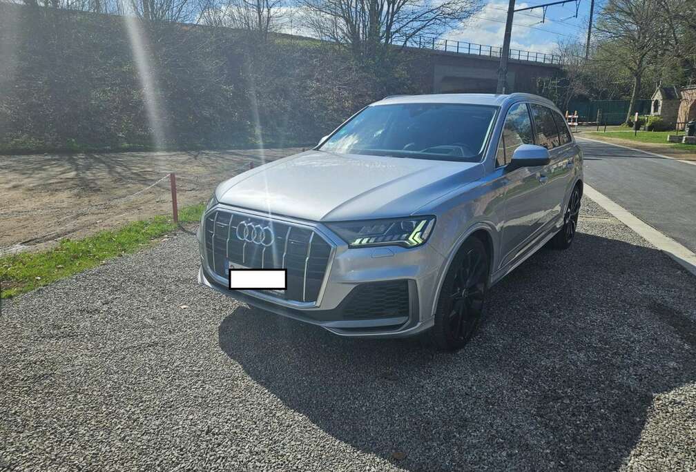 Audi Q7 50 TDI quattro tiptronic S line