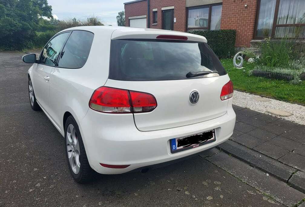 Volkswagen 1.6 CR TDi Highline DPF