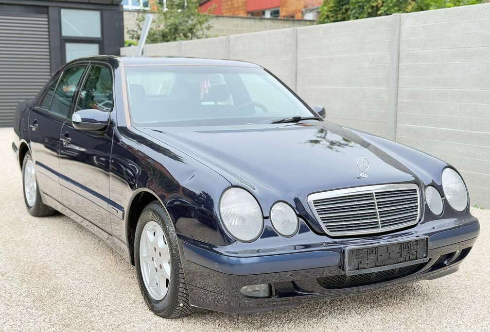 Mercedes-Benz E200 CDI Avantgarde
