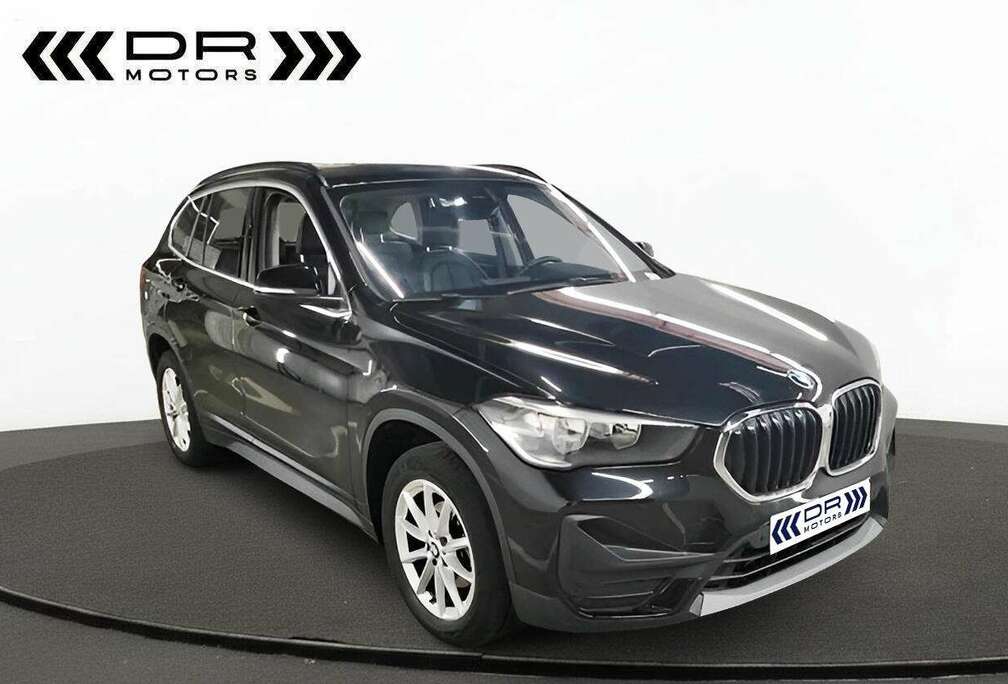 BMW 16d sDrive - NAVI - LEDER