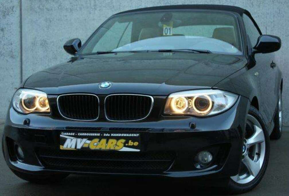 BMW 118i Cabrio/Xenon/Leder/navi/multistuur