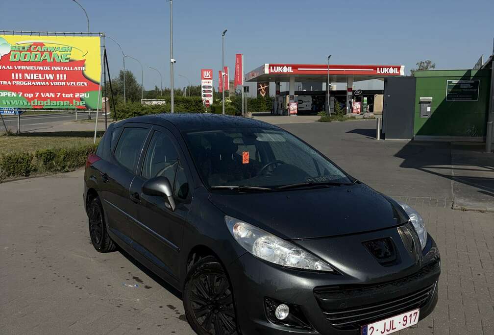 Peugeot SW 1.4i Active