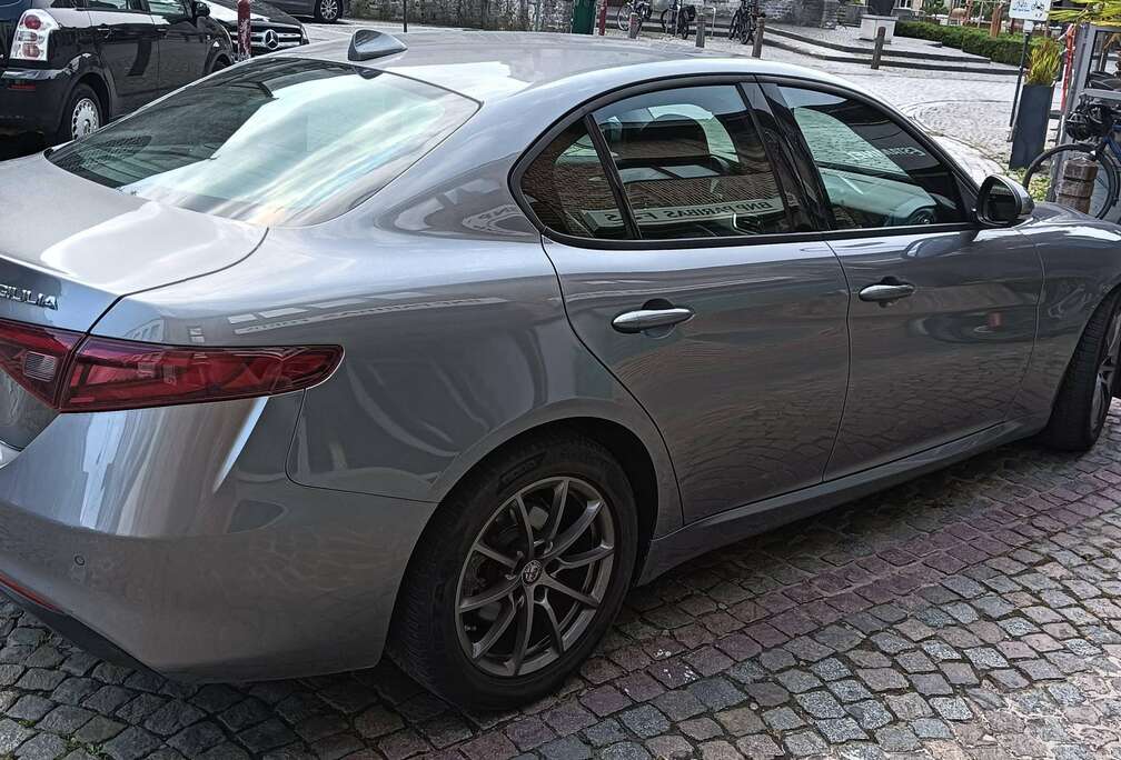 Alfa Romeo 2.2 JTDm (EU6d-TEMP)