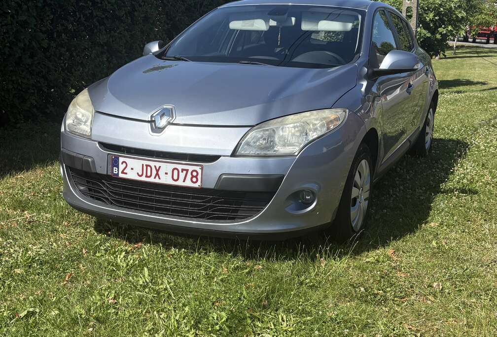 Renault 1.6i Dynamique