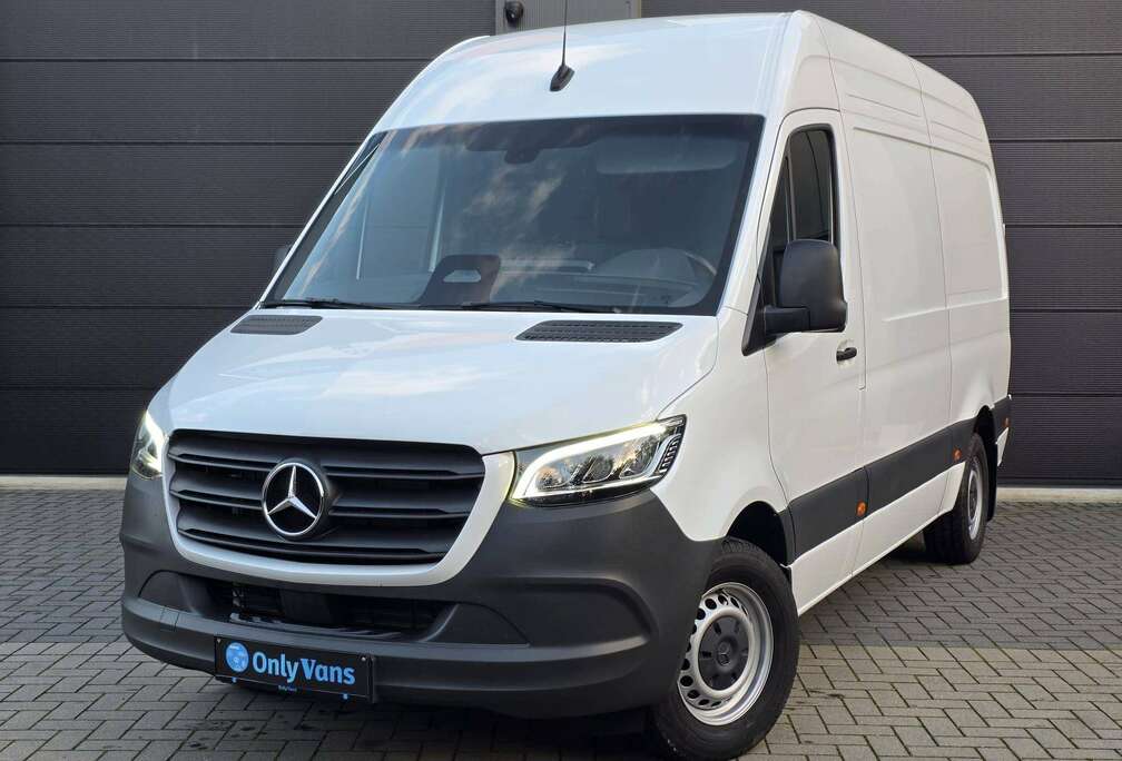 Mercedes-Benz Sprinter 319 2.0 CDI L2H2 RWD Pro 9G-Tronic Pro / Led / Trekhaak 3500kg / Leder