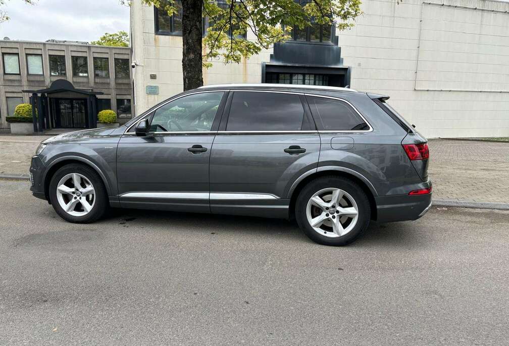 Audi 3.0 TDi V6 Quattro e-tron PHEV Tipt.