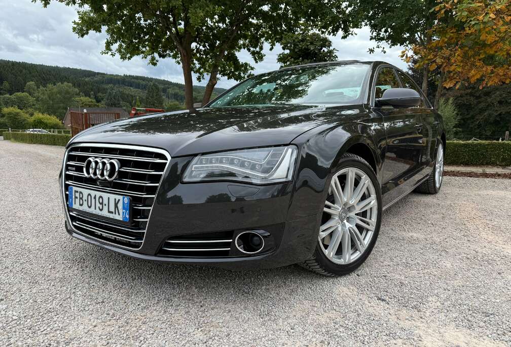Audi A8 4.2 TDi V8 Quattro FULL OPTION EXPORT/MARCHAND