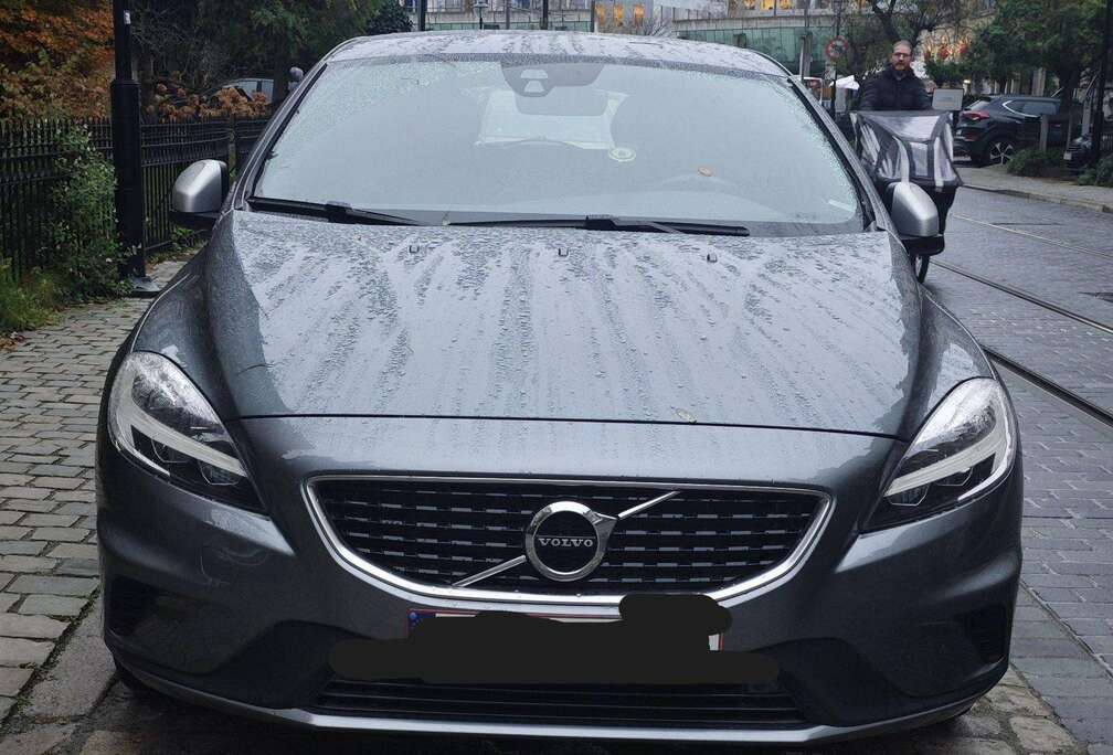 Volvo V40 D2RDesign