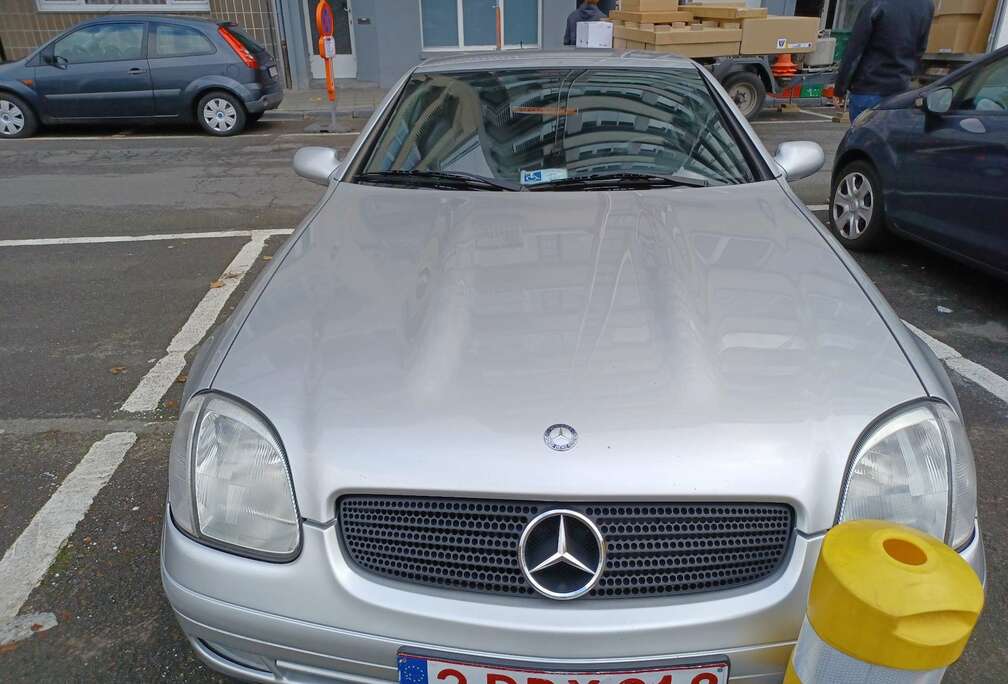 Mercedes-Benz SLK 200