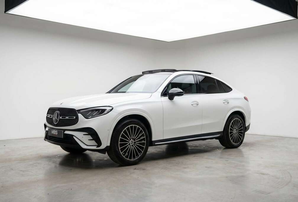 Mercedes-Benz *Coupé* AMG Line*  4 MATIC*CAMERA 360* NEUF* *LED*