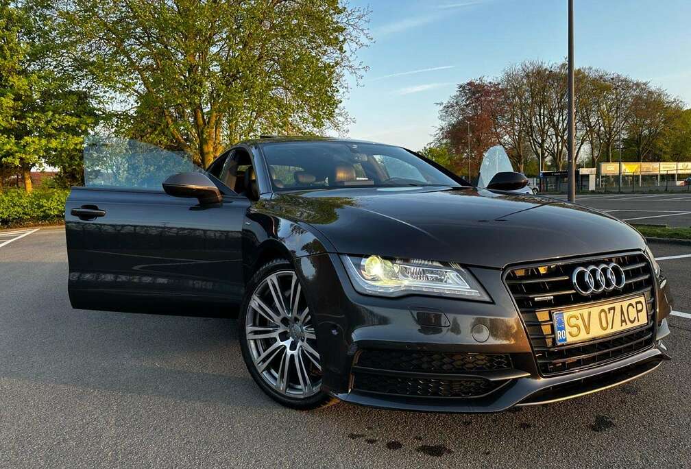 Audi 3.0 TDI quattro tiptronic sport selection