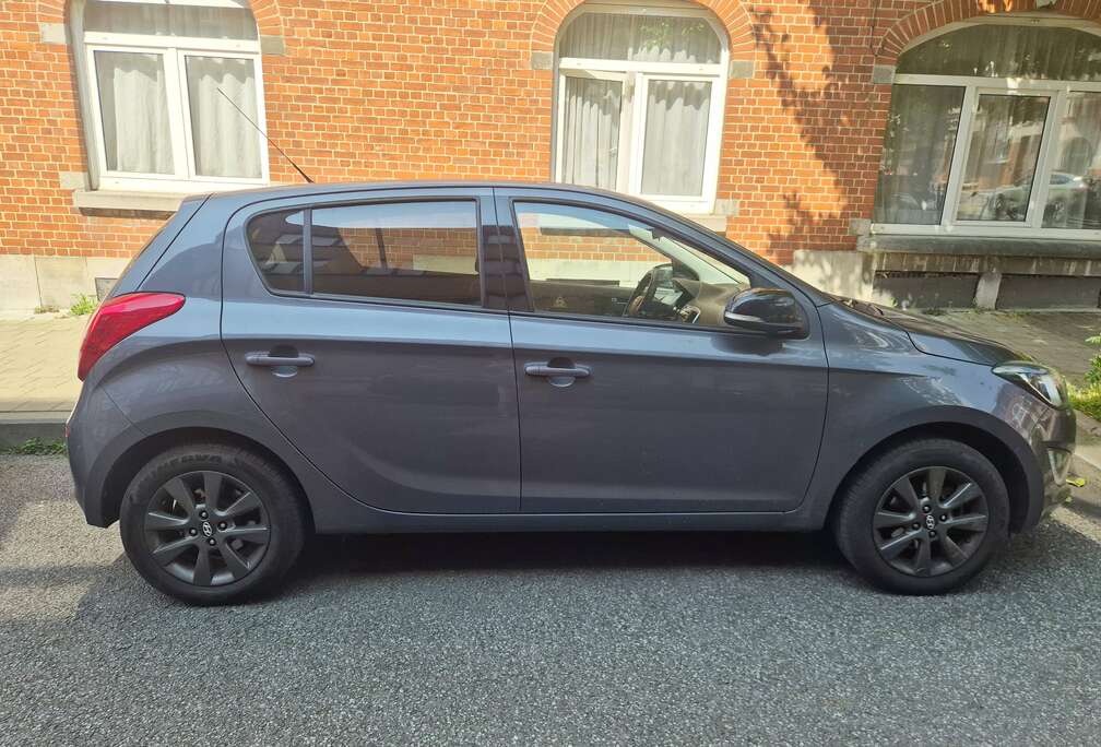 Hyundai PBT