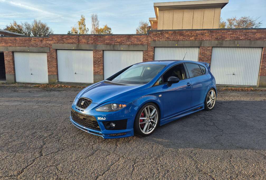 SEAT Leon 2.0 TSI Cupra R