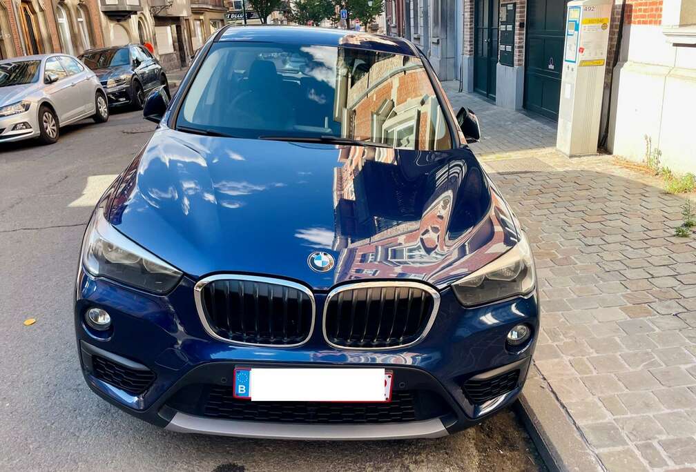 BMW 1.5i 1.5i sDrive18  Cruise control  CLIM  GPS