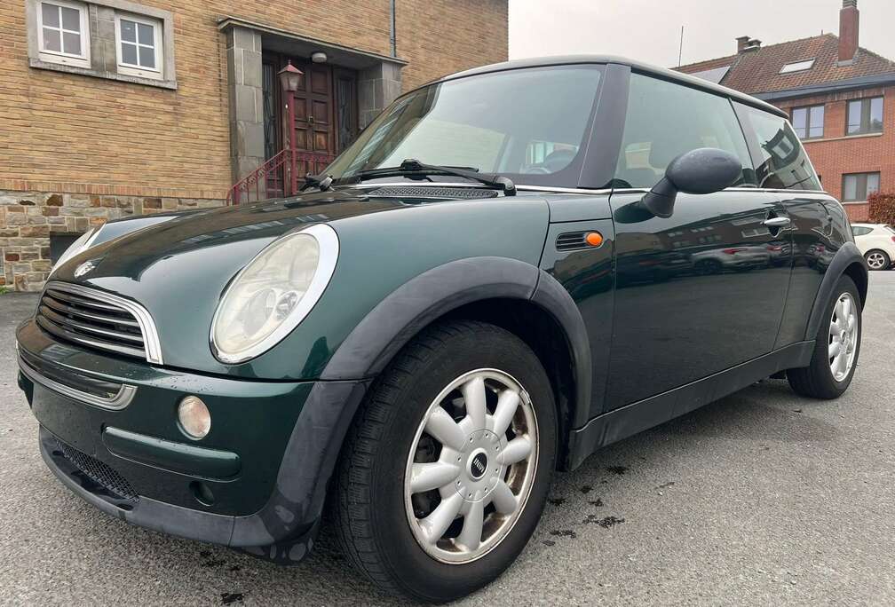 MINI Mini 1.6i 16v One