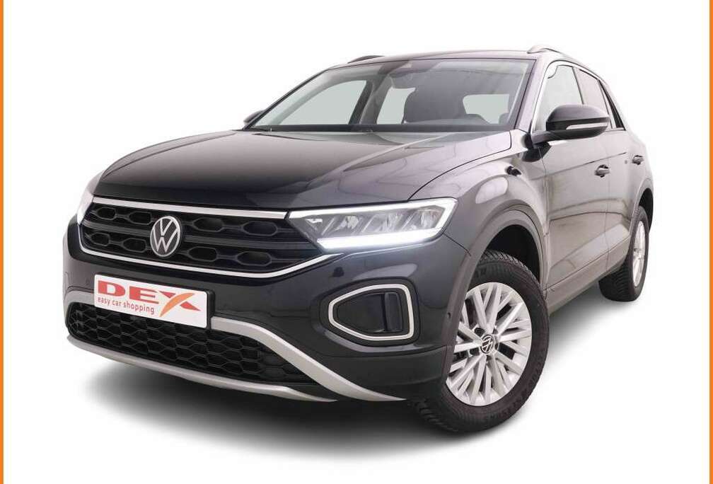 Volkswagen 1.0 TSi 115 Life + GPS + Heated Seats + Climatronic + LED