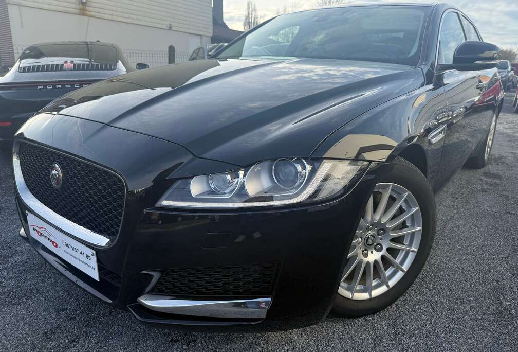 Jaguar XF 2.0 Turbo