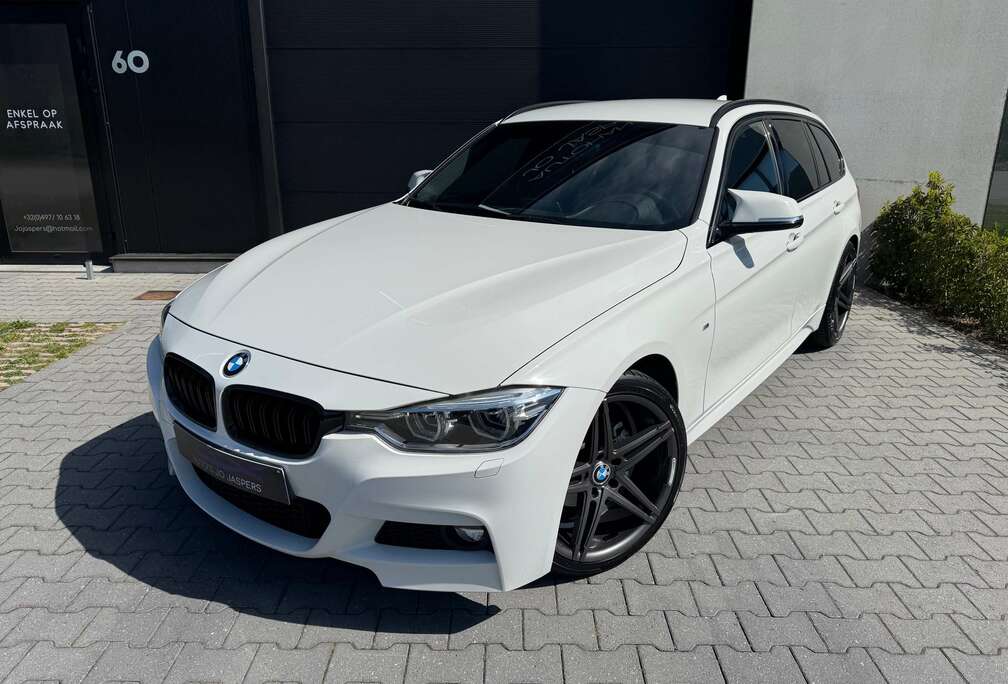 BMW 320i Touring / M Pakket / Automaat