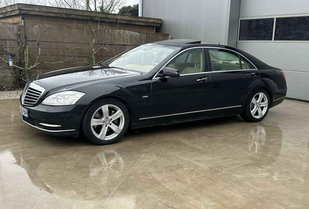 Mercedes-Benz BlueTEC L DPF 7G-TRONIC