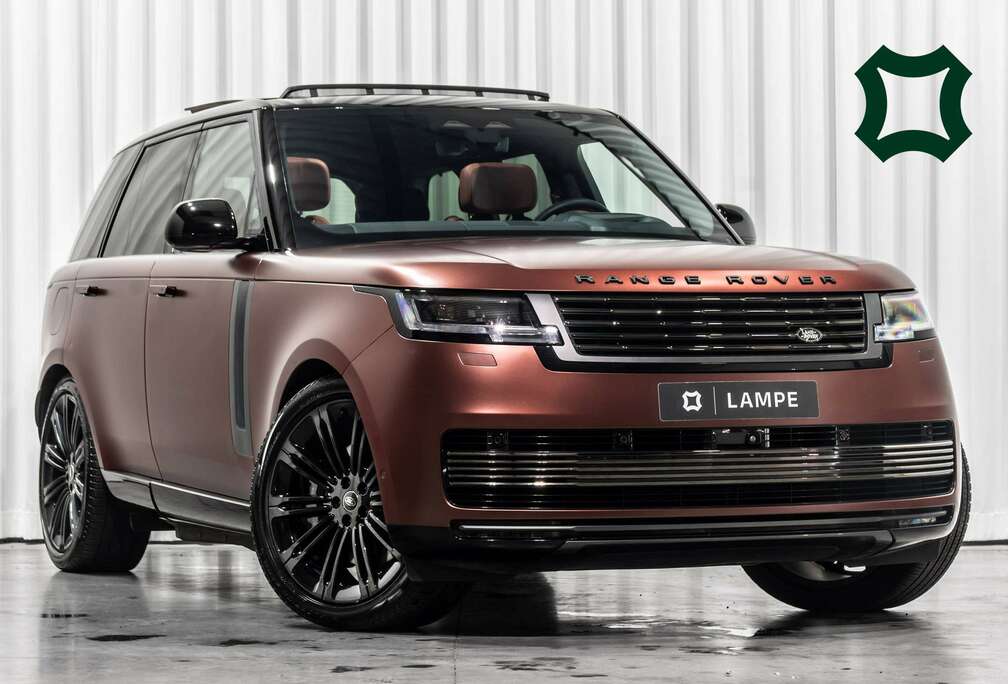 Land Rover P550e SV Sunrise Copper Satin Executive Seating Pano Trekhaak