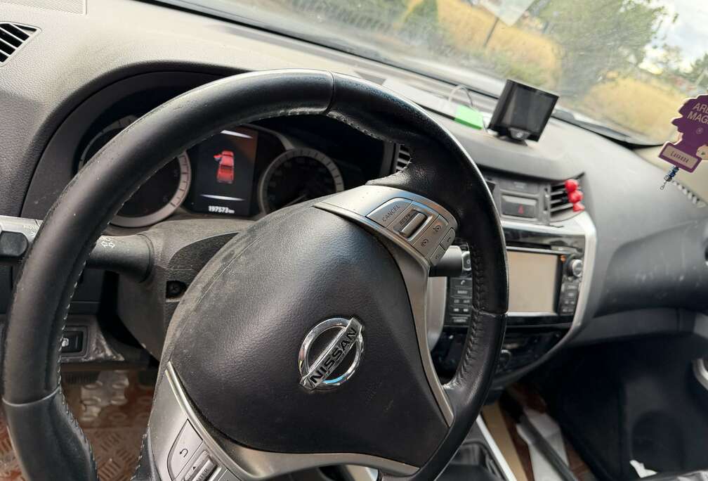 Nissan 2.3 dCi 4WD Tekna