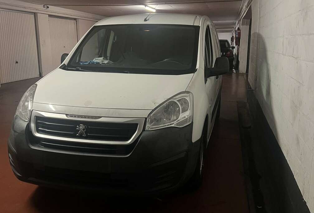 Peugeot 1.6 HDi Pack CD Airco