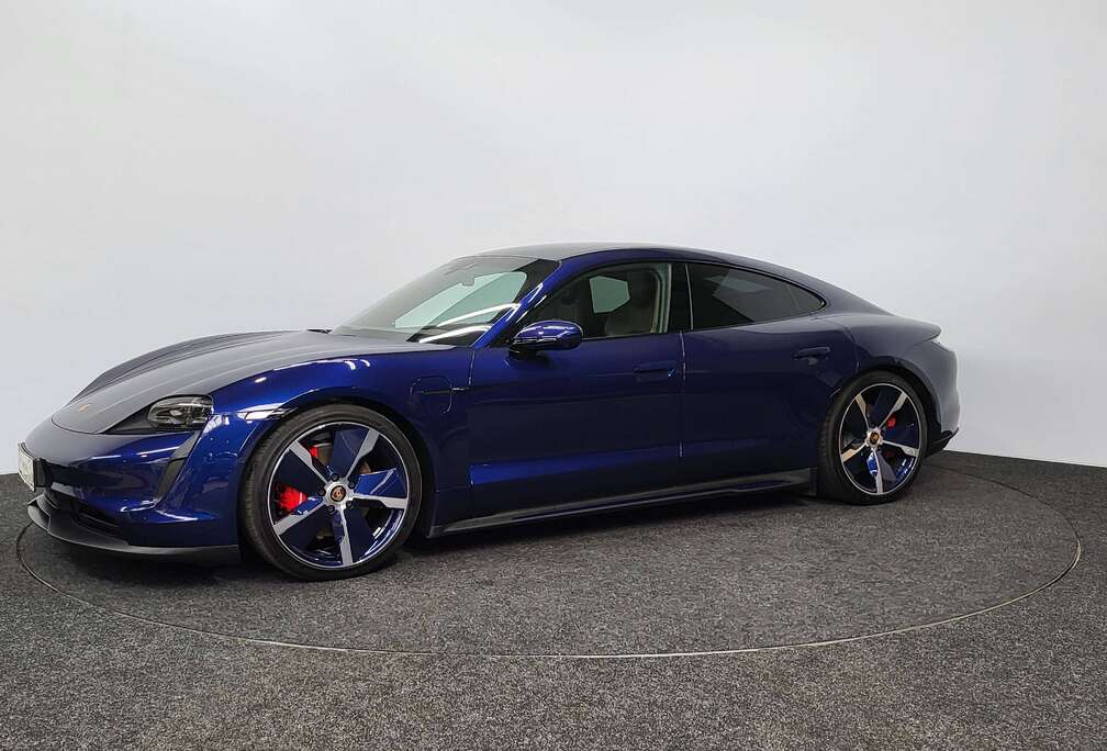 Porsche 4S 93.4 kWh | 2020 | 31.316 km | Matrix PDLS | Cam360 | Uniek | OLEA | Pano | CarPlay | AdaptiveCruise |BOSE| Luchtvering