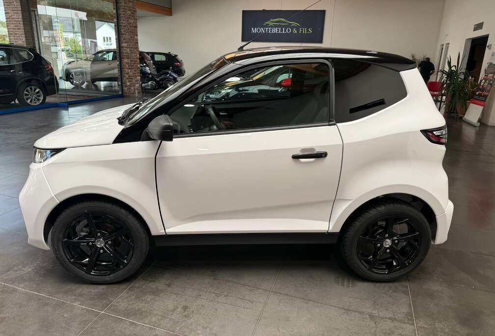 Aixam city sport***0475/32.38.28***Voiture de stock plus d\'autre couleur disponible***