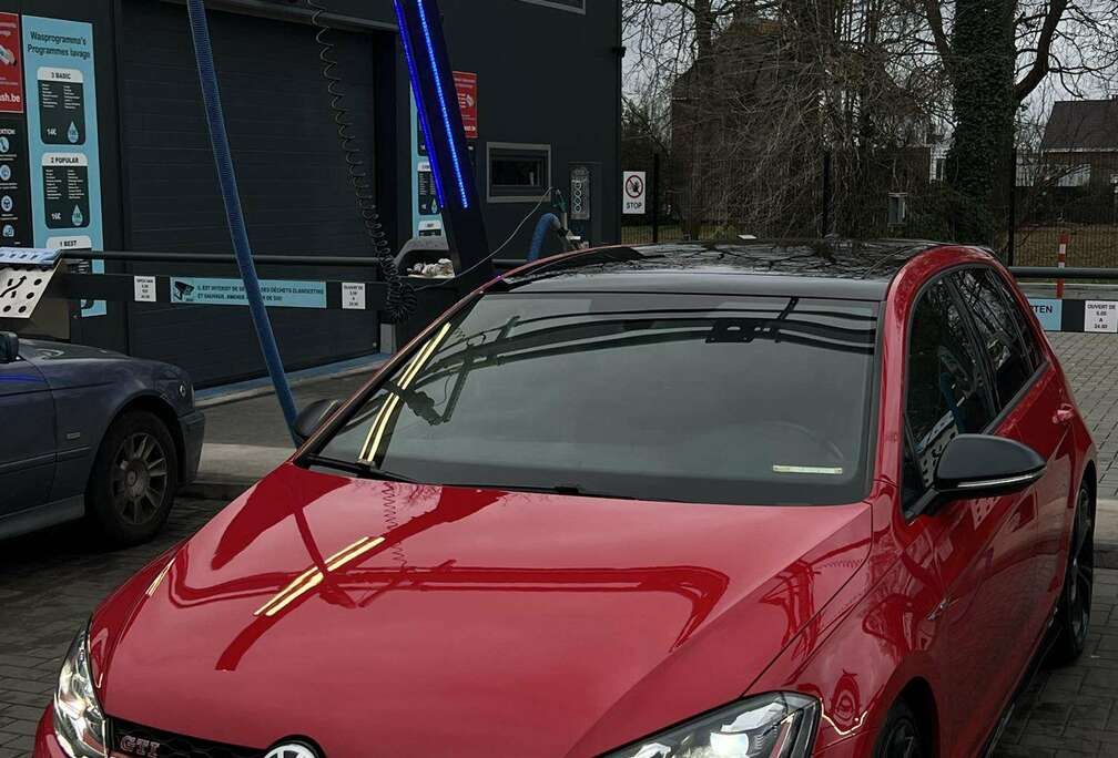 Volkswagen Golf GTI TCR 2.0 TSI OPF DSG
