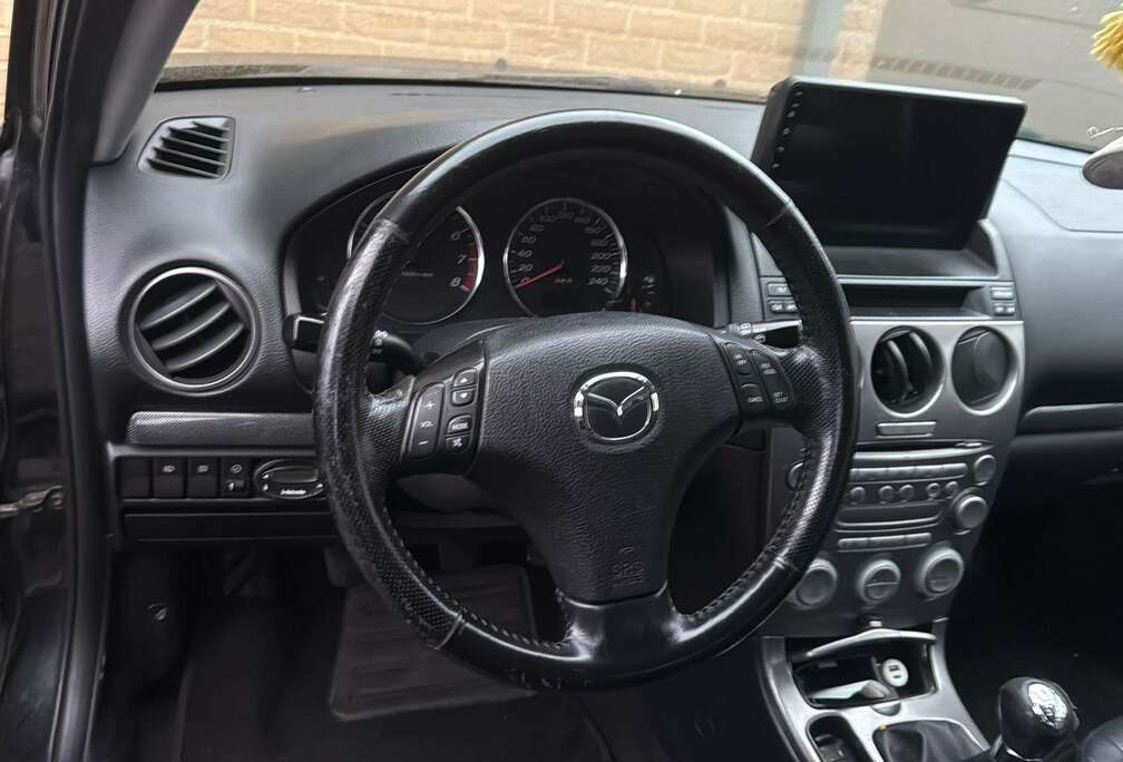 Mazda 6 1.8i 16v Si