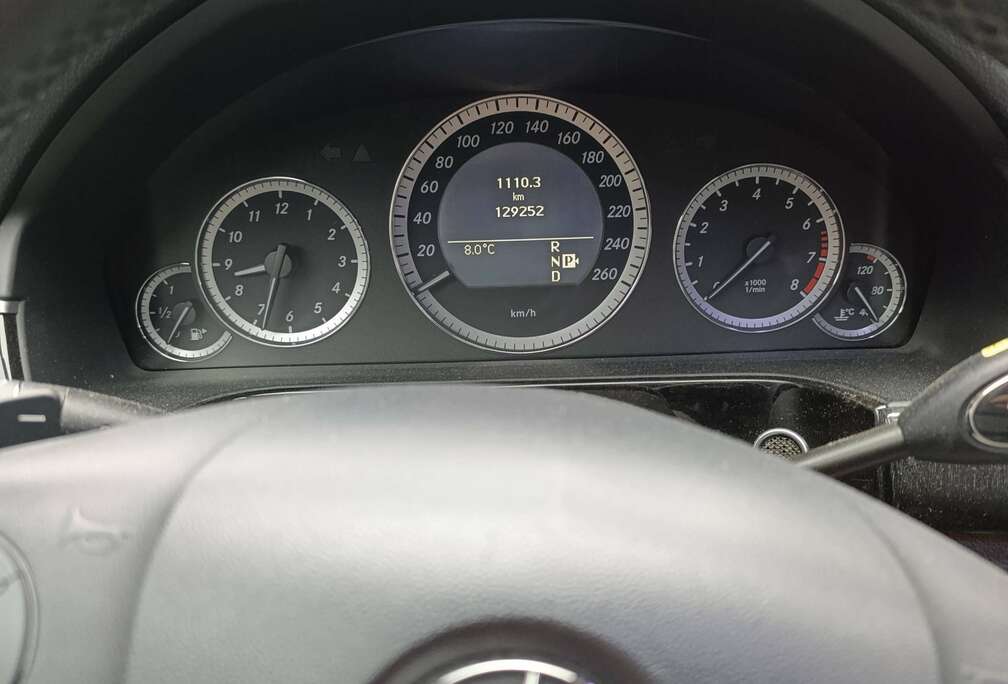 Mercedes-Benz E 500 Avantgarde