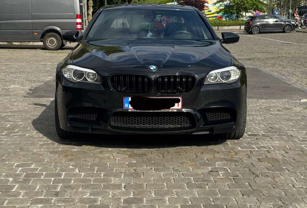 BMW 4.4 V8 DKG