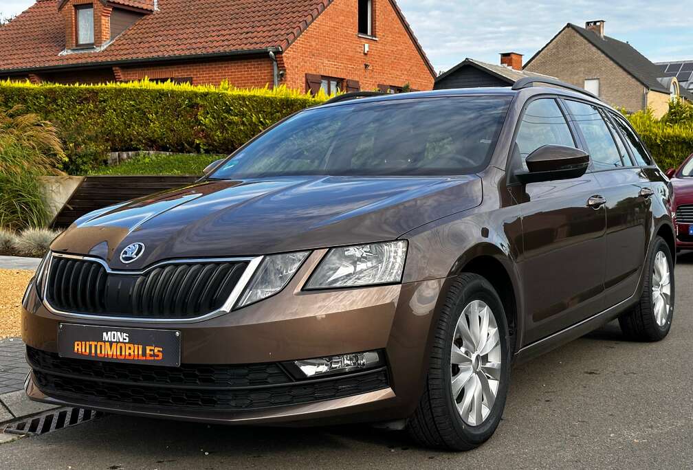 Skoda SW 1.5 TSI Ambition @Toit pano/Gps/Clim@