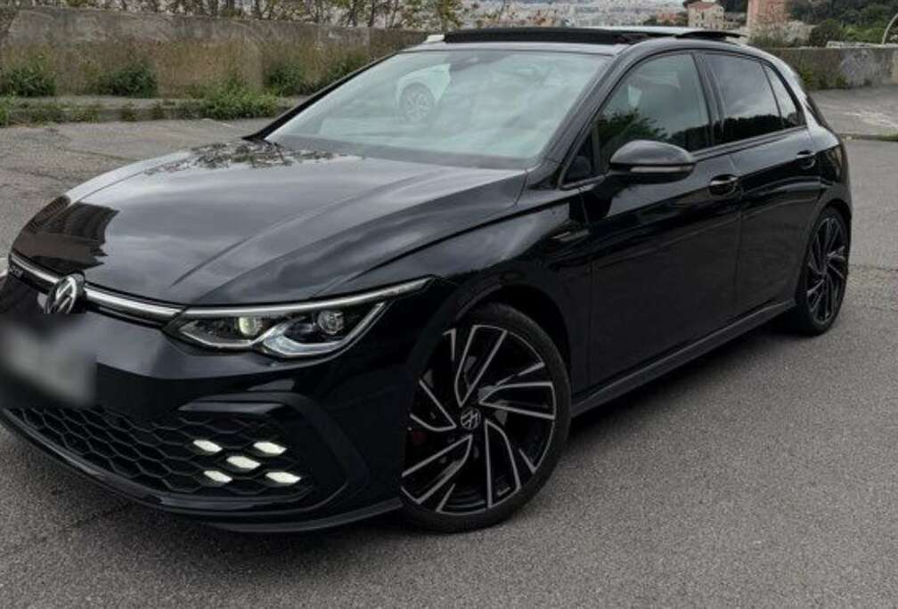 Volkswagen Golf 2.0 SCR TDi DSG