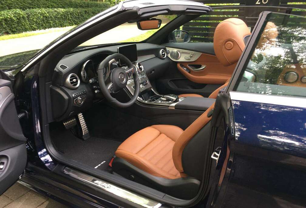 Mercedes-Benz AMG C 43 Cabrio 4Matic 9G-TRONIC
