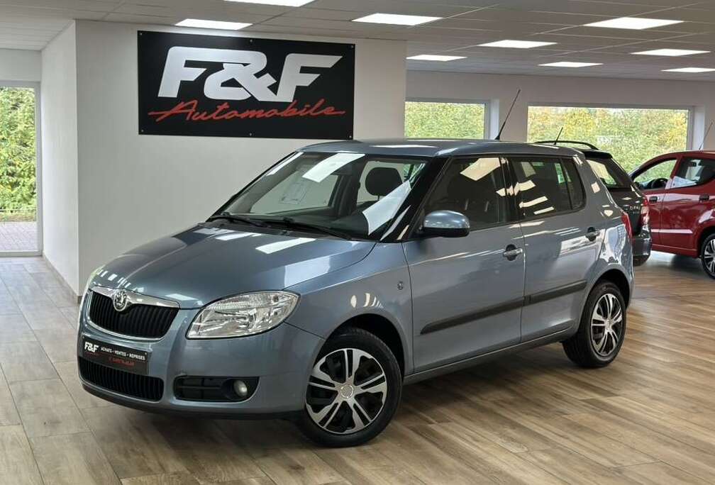 Skoda 1.6i Ambiente Tiptronic