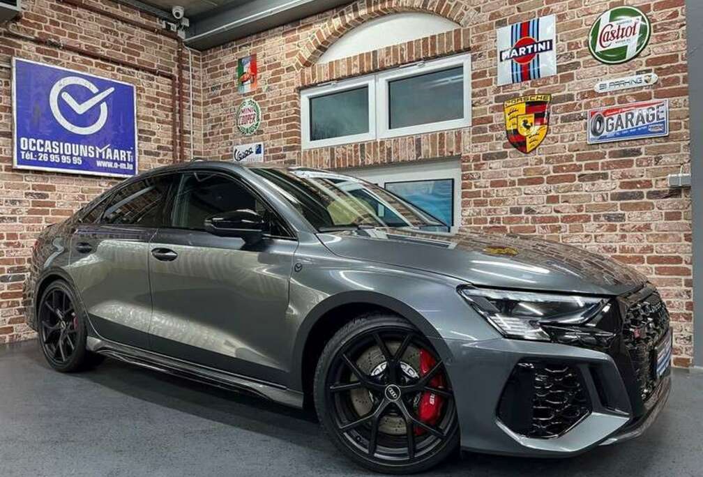 Audi RS3 Limousine 2.5 TFSi 400cv S-Tronic Quattro