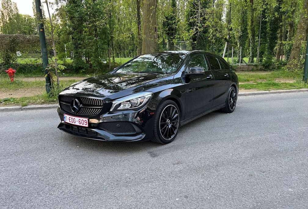 Mercedes-Benz CLA Shooting Brake 180 AMG Line