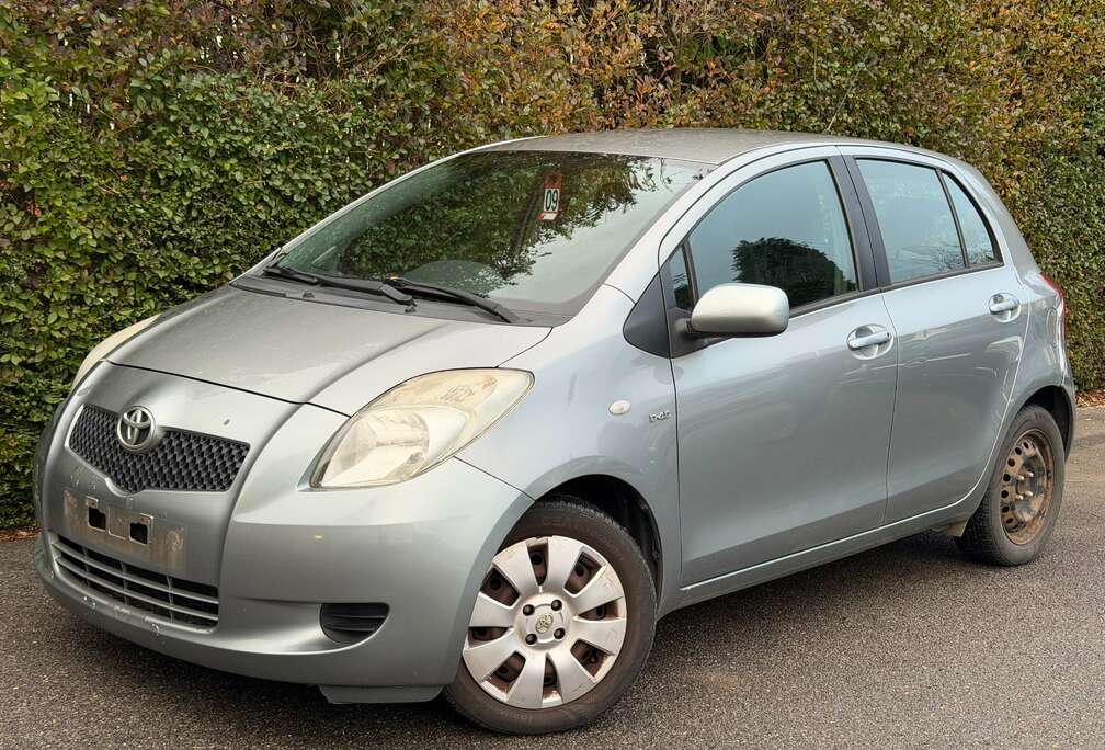 Toyota 1.4 Turbo D-4D Linea Luna